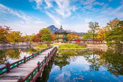 TOP 10 MUST PLACES IN KOREA  TRAVEL TO DISCOVER